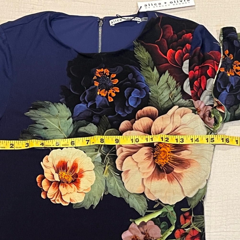 Alice + Olivia Delora Mini Sheath Dress Magic Garden Size 8 NWT RRP $395 - Picture 13 of 16